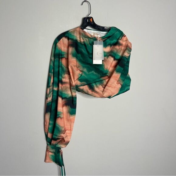 GIGIIS ASYMMETRICAL HALF SHOULDER BLOUSE TOP NWT - Picture 2 of 9